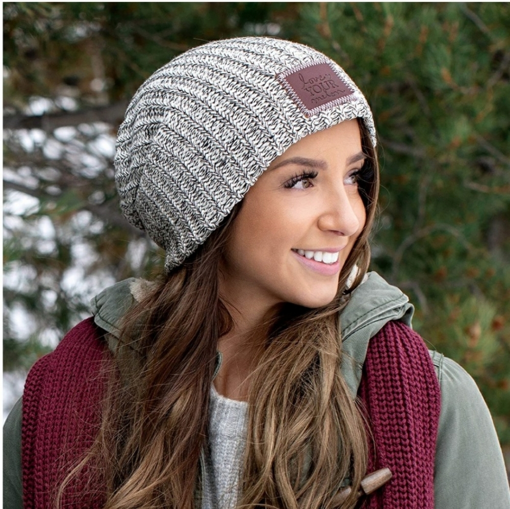 NWOT Love Your Melon Lightweight Speckled Beanie